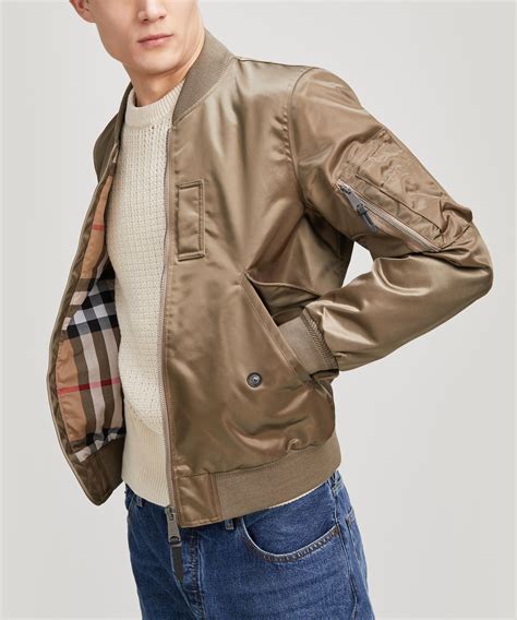 man burberry jas|burberry bomber jacket men.